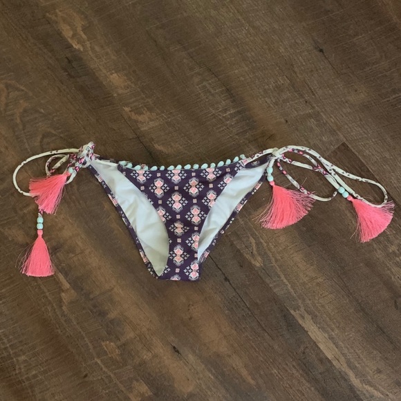 Victoria Secrets Bikini - Picture 5 of 6